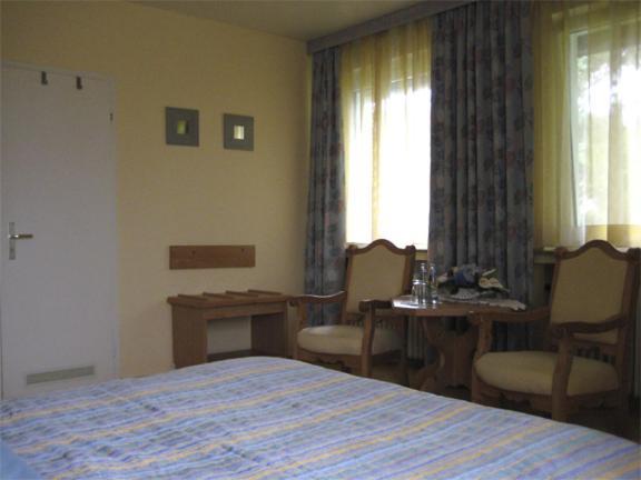 Hotel Schweizer Haus Bielefeld Exterior photo